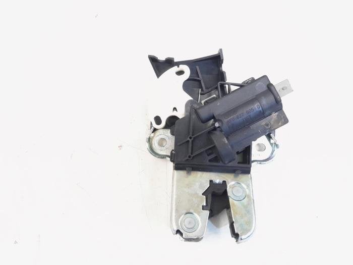 Mécanique de verrouillage hayon d'un Volkswagen Passat, Volkswagen, -, 3 mois de garantie, Utilisé