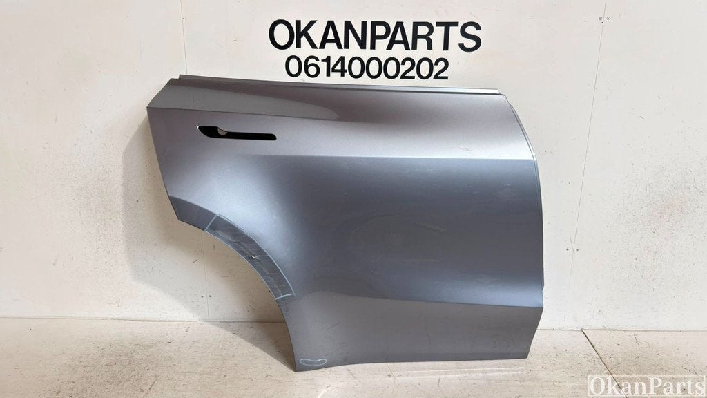 Tesla Model Y rechter achterdeur portier rechts, Tesla, Inc., Achter, Gebruikt, Info@tesla.com