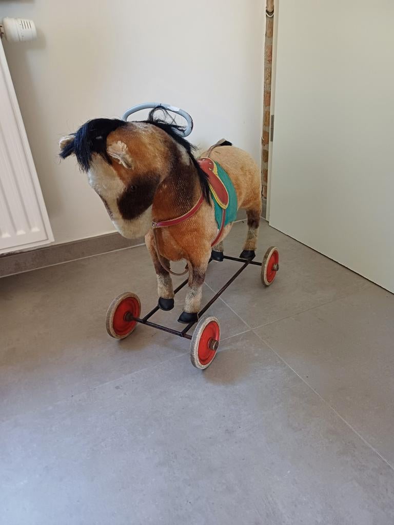 Antiek Steiff paardje op wielen jaren '50 - '60, Ophalen
