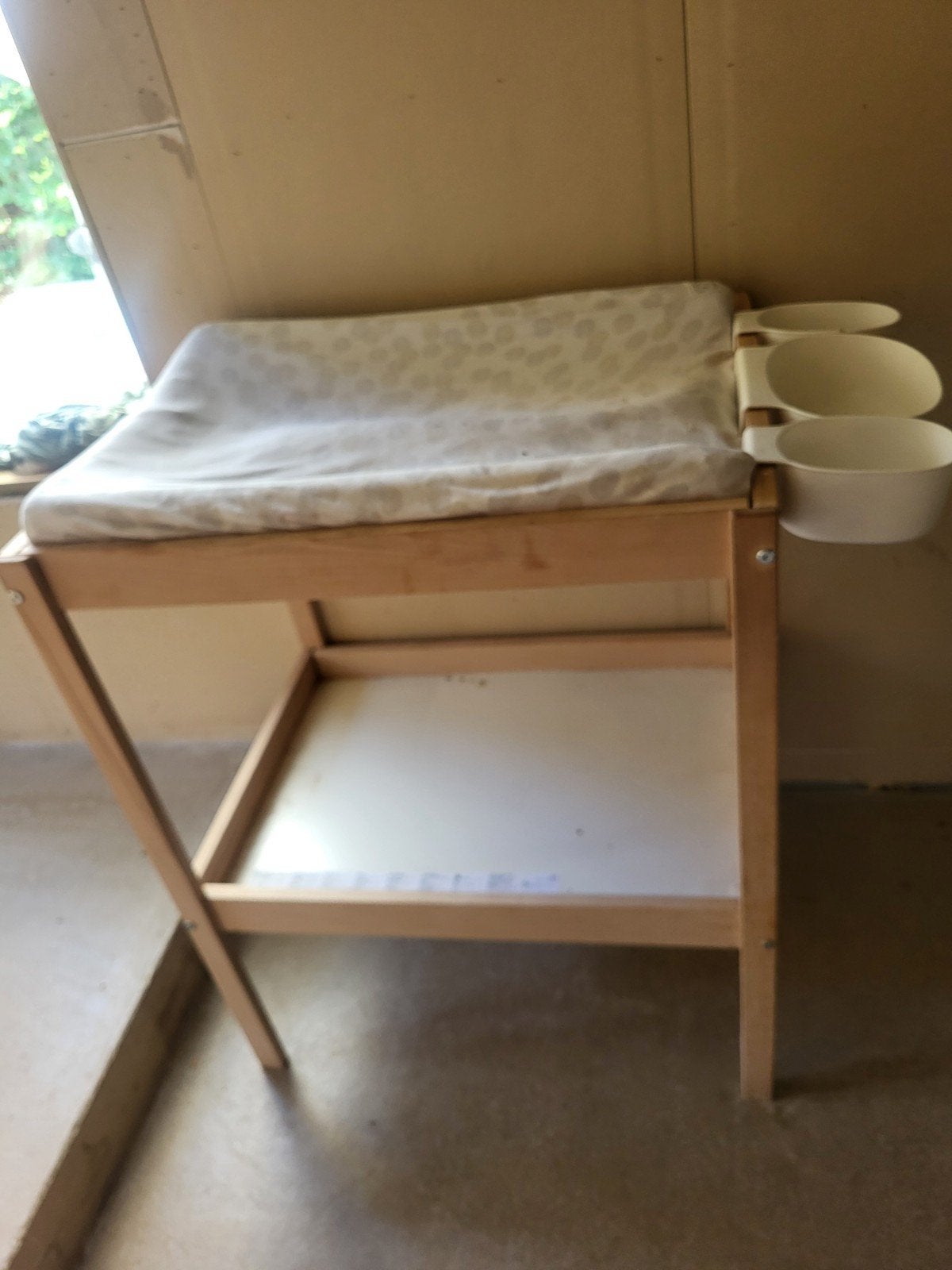 Ververstafel ikea incl toebehoren, Ophalen
