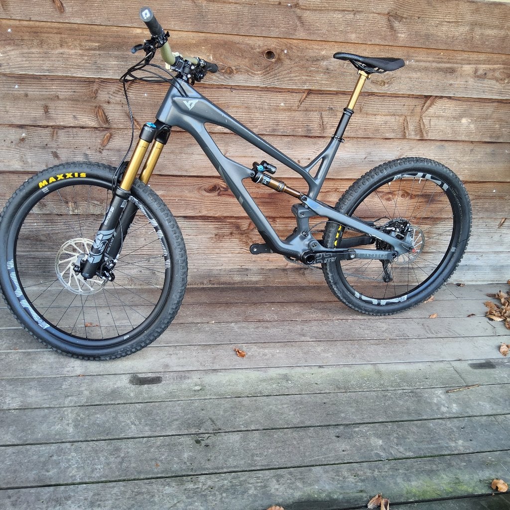 MTB, Fietsen en Brommers, 10 tot 15 versnellingen, Zo goed als nieuw, Schijfrem, Ophalen