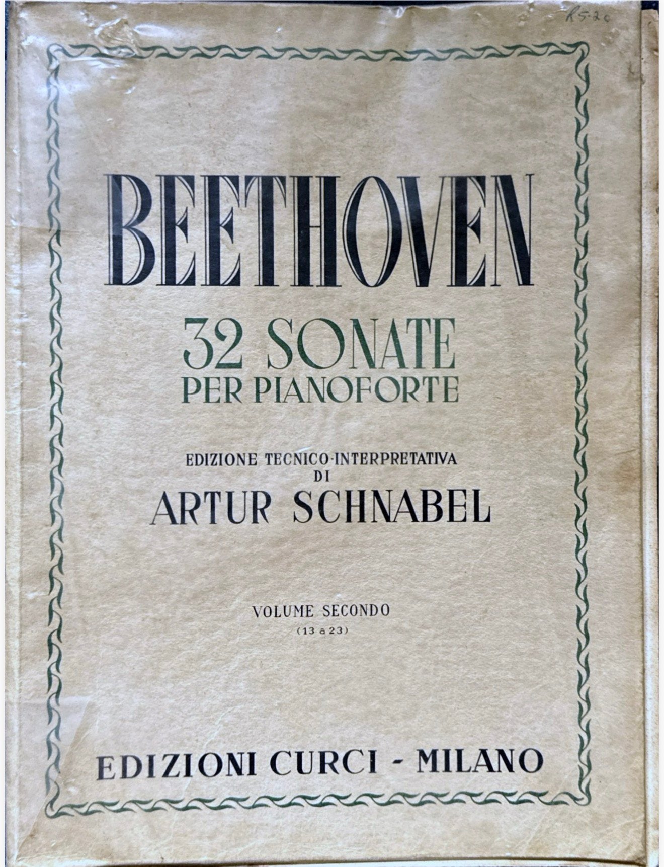 Beethoven partituren boek, Muziek en Instrumenten, Ophalen, Zo goed als nieuw
