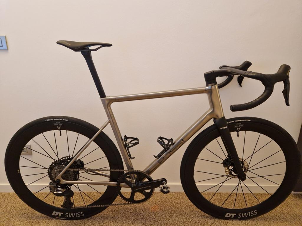 Bossi strada ss, Zo goed als nieuw, 57 tot 61 cm, Schijfrem, Titanium