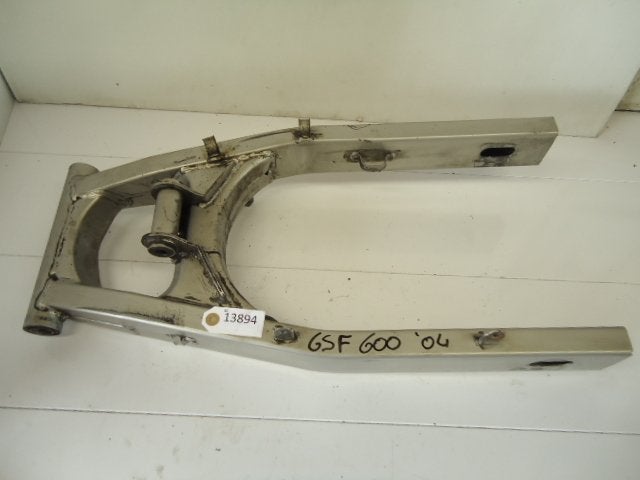 GSF600 2000 - 2004 Suzuki Achterbrug D1-10122, Motos