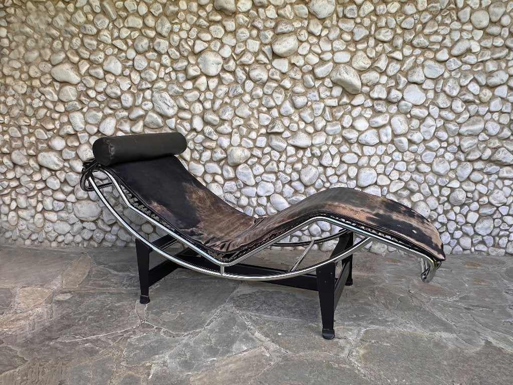 LC4 Cassina zetel nr. 3075 Le Corbusier, Perriand 1970, Ophalen