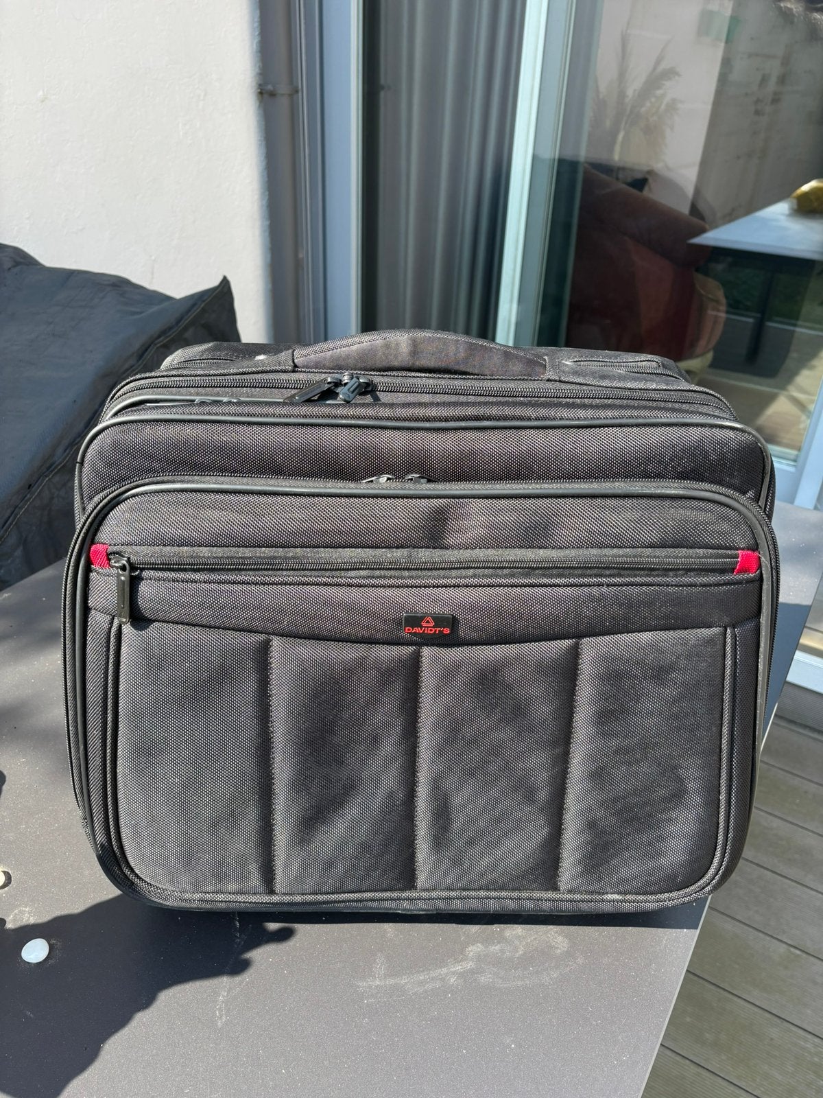 Handbagage Trolley zwart, Ophalen, 50 tot 60 cm, Zo goed als nieuw, Minder dan 35 cm