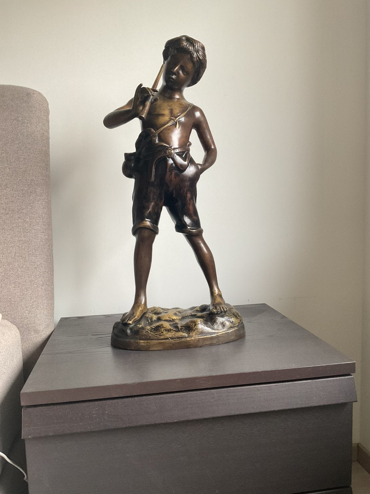 Grand bronze Jeune joueur de flûte signé C Caudion, Métal, Signé, Enlèvement, Utilisé