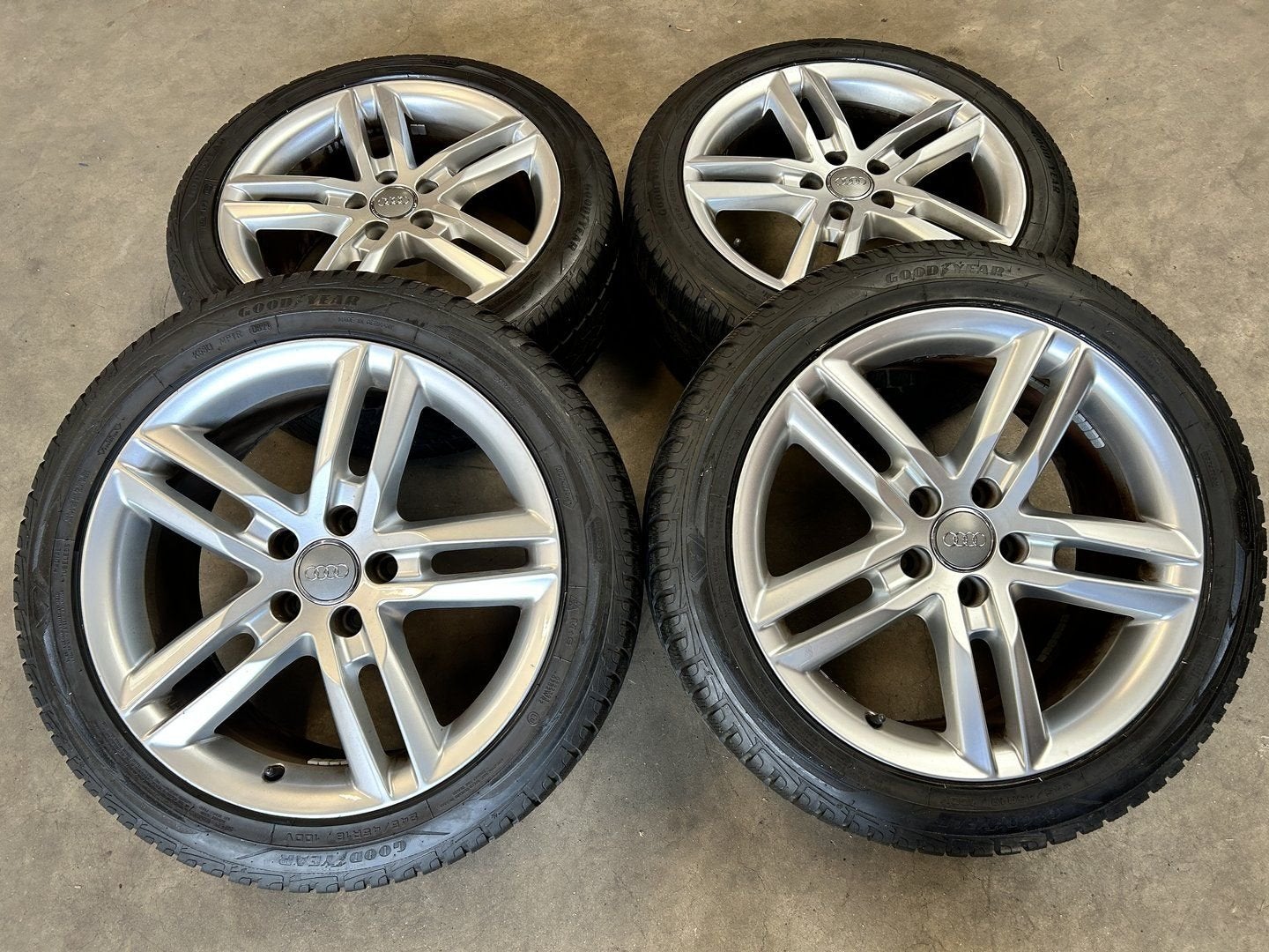 18 inch originele velgen + winterbanden Audi A6, Auto-onderdelen, Gebruikt, -, -, Banden en Velgen