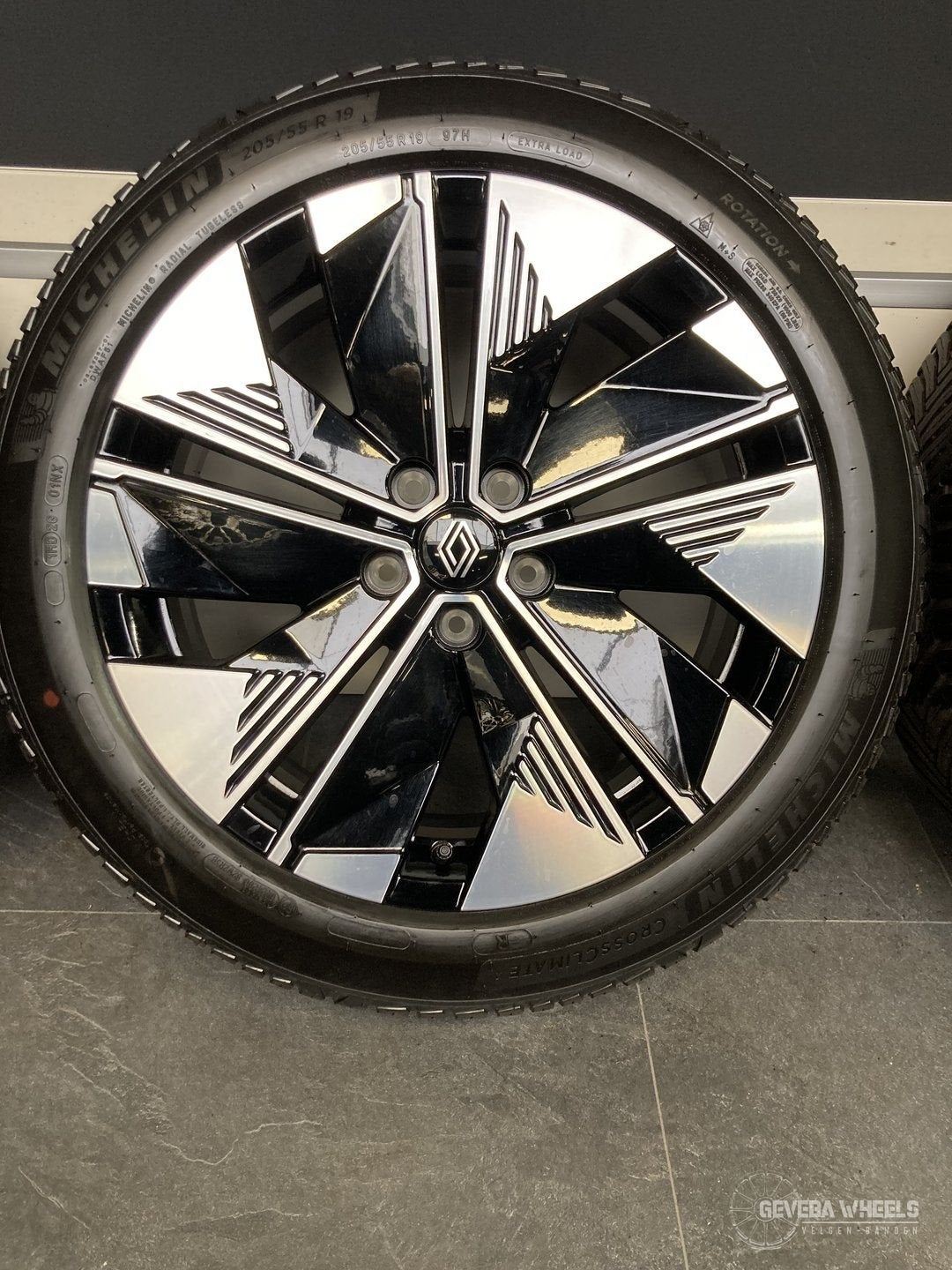 19” originele Renault Scenic E-tech velgen allseason banden, Pneus et Jantes, 4 Saisons, Véhicule de tourisme, -