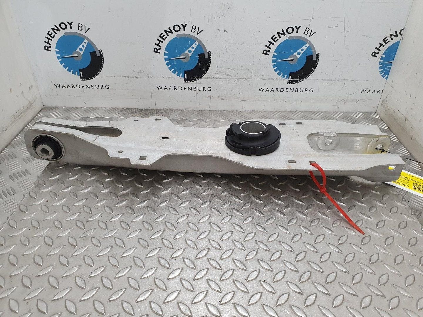 FORD KUGA ST LINE  DRAAGARM ONDER RA 2020, Ophalen of Verzenden, Gebruikt, ARN erkend