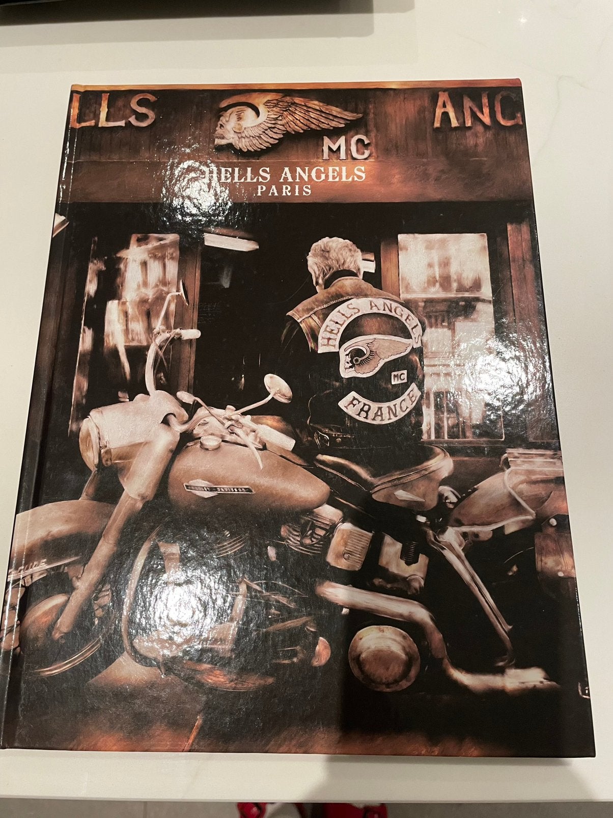 Hells Angels Paris Boek nieuw - Gesigneerd door Sonny Barger, Ophalen of Verzenden, Nieuw