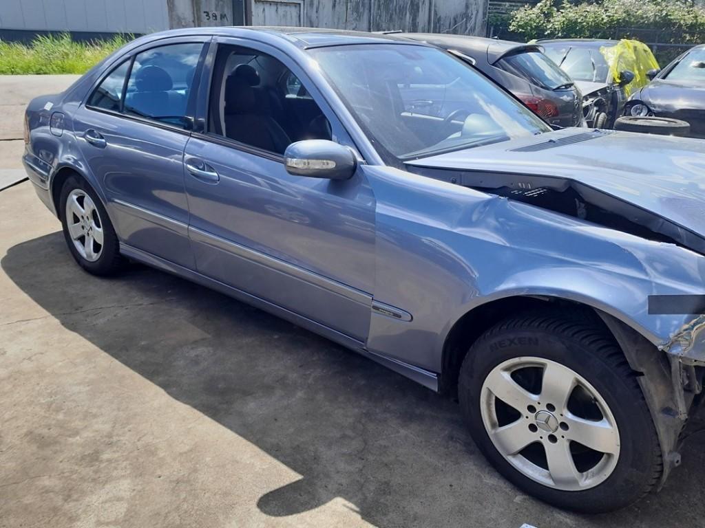 PORTIER RECHTS VOOR Mercedes-Benz E (W211) (A211720140528), Gebruikt, Voor, Mercedes-Benz, Deur