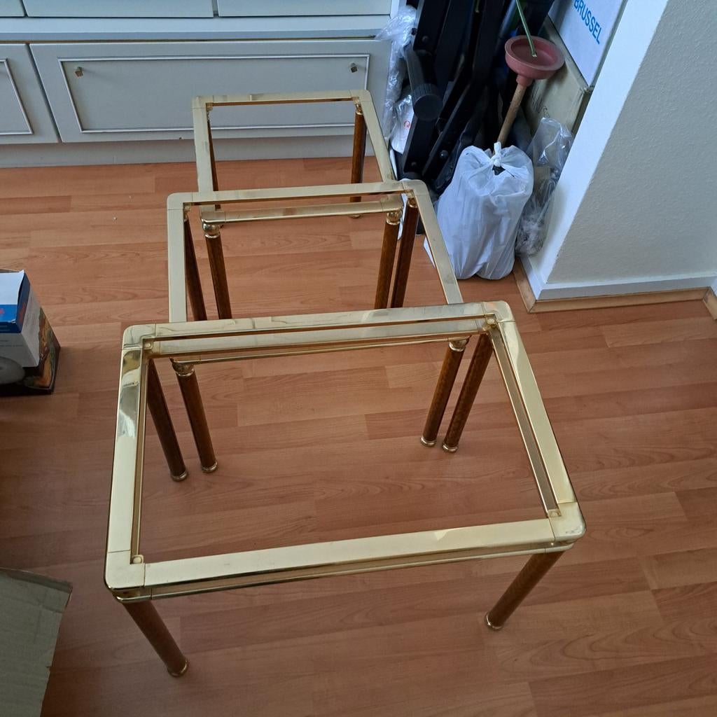 3 tables gigognes