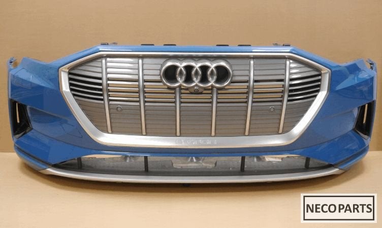 AUDI E-TRON 55 BUMPER ORIGINEEL 6xPDC KLEUR LV5S, Gebruikt, -, Voor, -