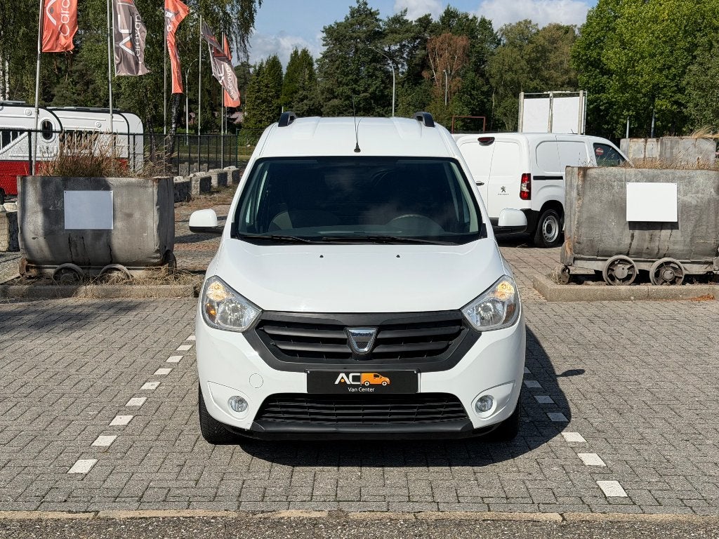 ✅Dacia Dokker Van 1.6i Airco/GARANTIE/Navi/Cruise/Trekh/2017, Dacia, 75 kW, Achat, 140 g/km