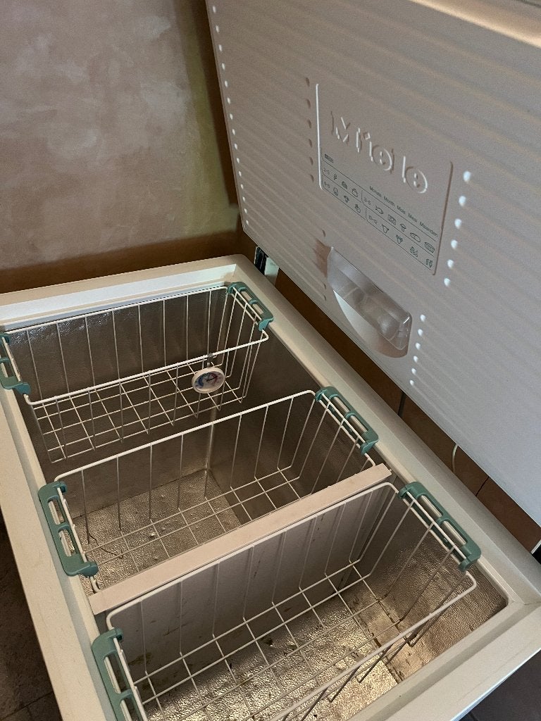 Miele diepvrieskist goede staat, Elektronische apparatuur, Vriezers en Diepvrieskisten, Ophalen, Gebruikt, Vrijstaand, Vrieskist