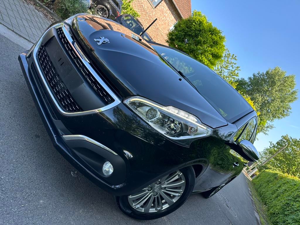 Peugeot 208 styl editie facelift gekeurd, Autos, Achat, Euro 6, Boîte manuelle, Noir