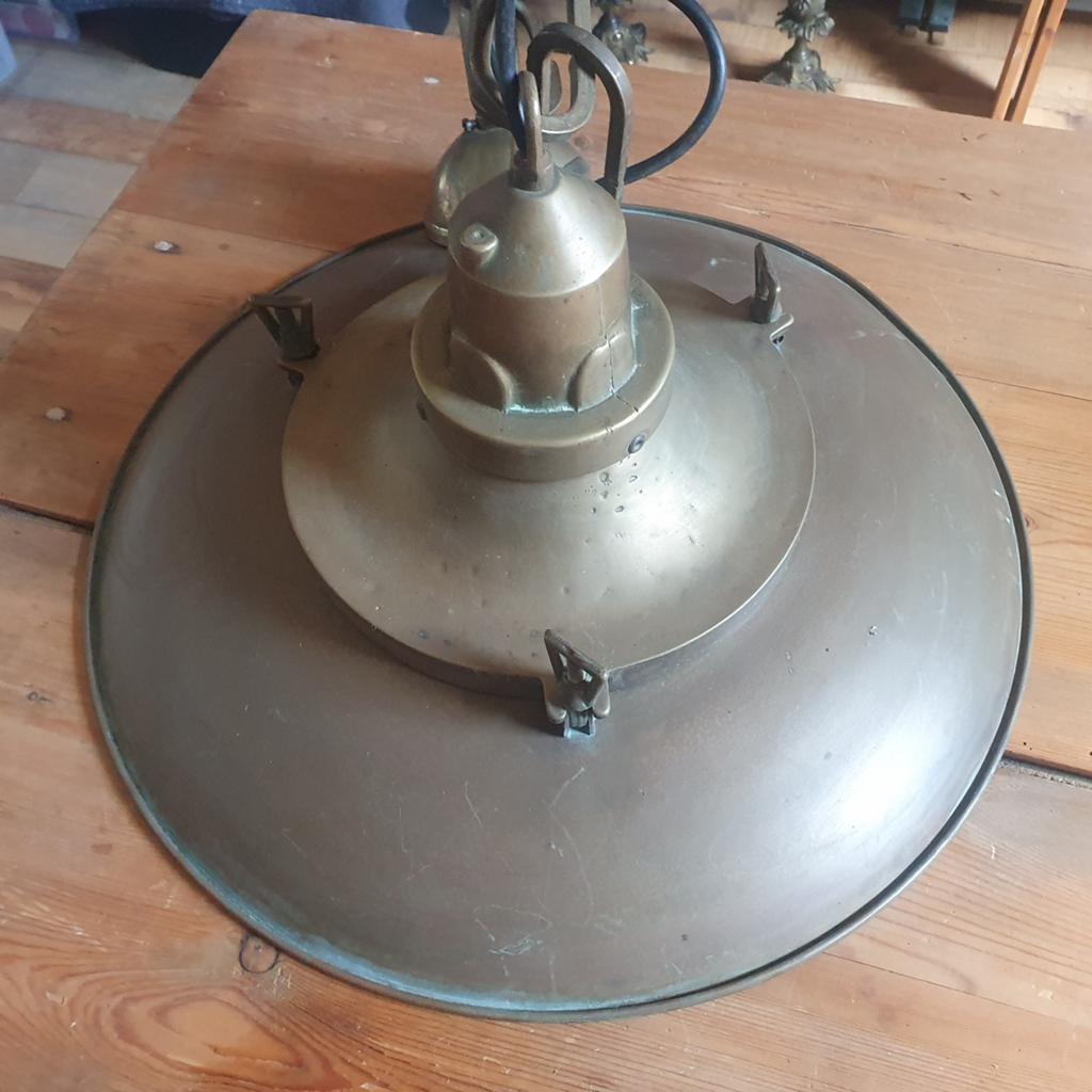 Lot de 2 lampes marine et une boussole., Enlèvement
