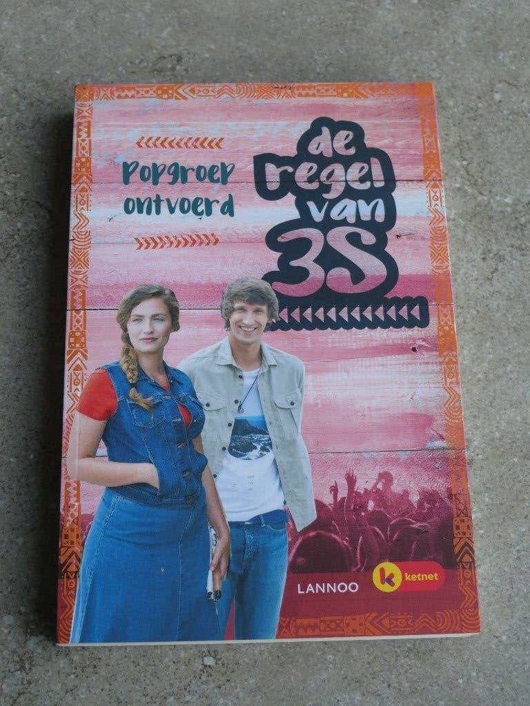 Boek 'De regel van 3S : popgroep ontvoerd' NIEUW, Boeken, Kinderboeken | Jeugd | 10 tot 12 jaar, Nieuw, Ophalen of Verzenden, Fictie