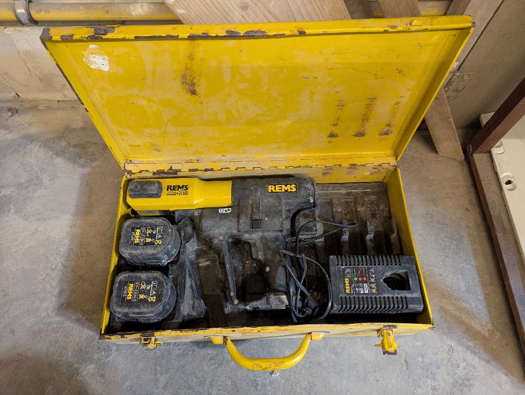 Persgereedschappen REMS Type 571, Doe-het-zelf en Bouw, Ophalen, Gebruikt