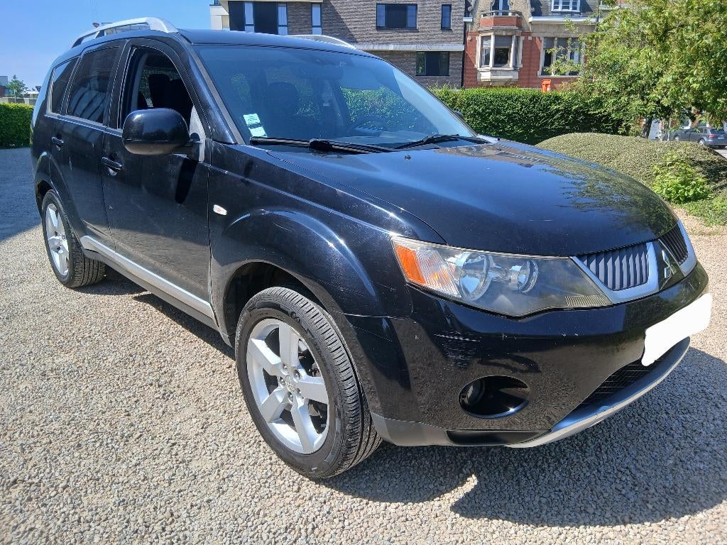 MITSUBISHI OUTLANDER 2.2 DI-D 4WD 115 KW / 156 CH 7 PL CLIM, Autos, Mitsubishi, Achat, Outlander, Attache-remorque, Diesel