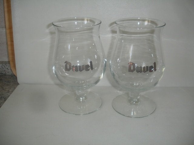 Bierglas Duvel, gouden letters en 2005 in de bodem, Verzamelen, Ophalen of Verzenden, Zo goed als nieuw, Glas of Glazen, Duvel
