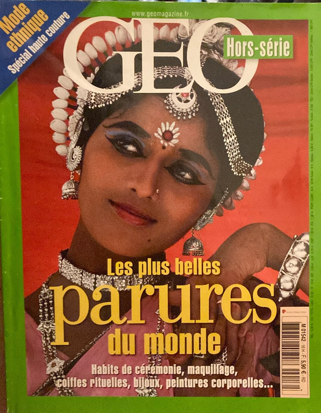 Geo hors-serie les plus belles parures du monde, Enlèvement ou Envoi, Comme neuf