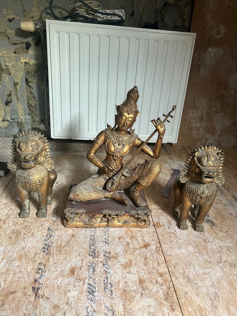 Boedha en 2 leeuwen, Huis en Inrichting, Woonaccessoires | Boeddhabeelden, Ophalen