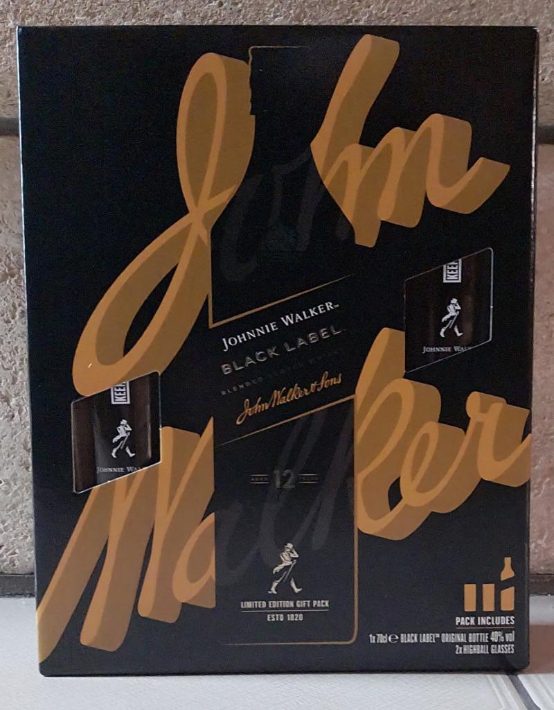 1 fles whisky johnnie walker black label 12 jaar + 2 glazen, Collections, Vins, Neuf, Autres régions, Pleine, Enlèvement