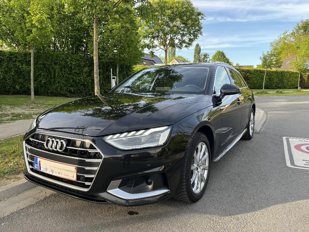 Audi A4 avant - 2019 - 40TDI - automaat - 230.000 km's, Auto's, Stof, Euro 6, A4, Zwart