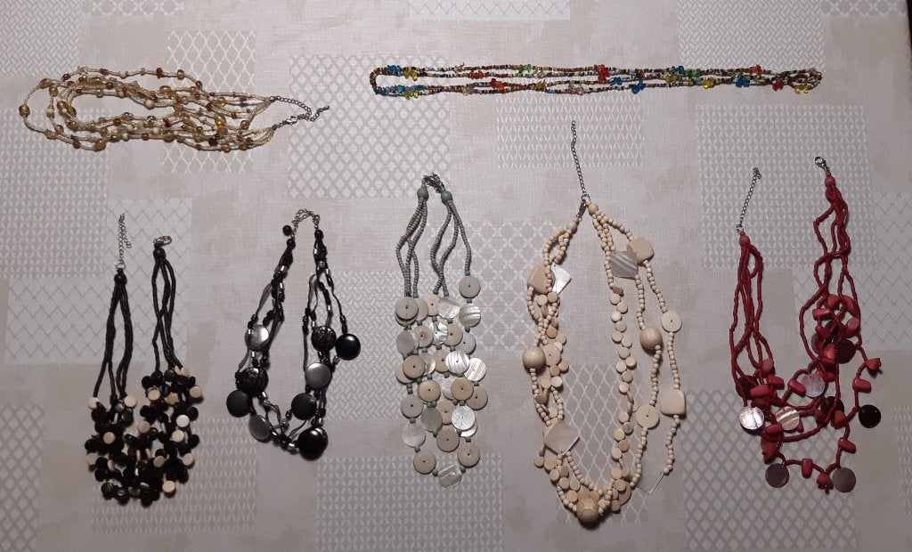 halskettingen fantasie, Bijoux, Sacs & Beauté, Colliers, Enlèvement, Comme neuf, Autres couleurs, Autres matériaux