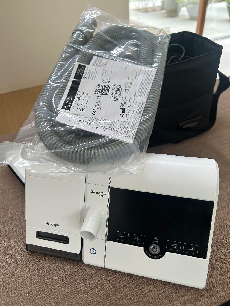 Löwenstein Medical Prisma Smart Plus + Aqua - Autocpap, Enlèvement ou Envoi, Comme neuf
