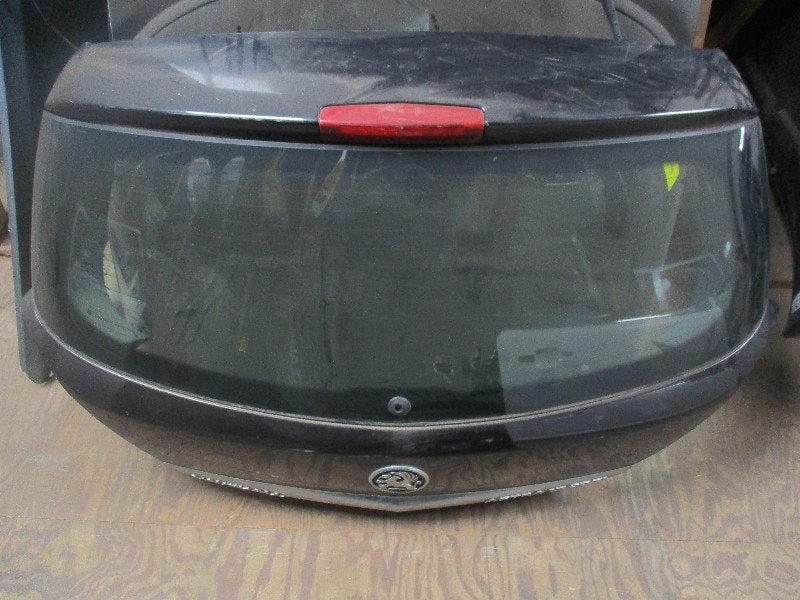 HAYON ARRIÈRE / MALLE Opel Astra H (L48) (01-2004/05-2014), Opel, Opel Automobile GmbH, Haillon arrière, Utilisé