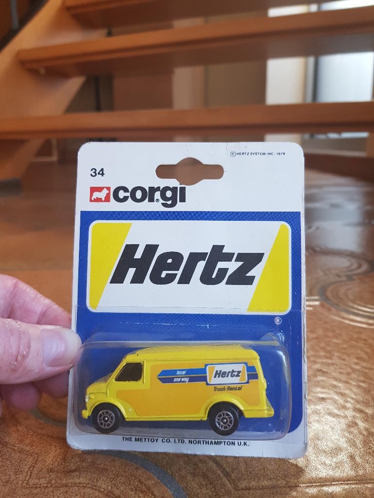 Corgi Juniors 34 Chevy Van Hertz Yellow 1/64 Vintage 1979, Ophalen of Verzenden, Nieuw, Auto