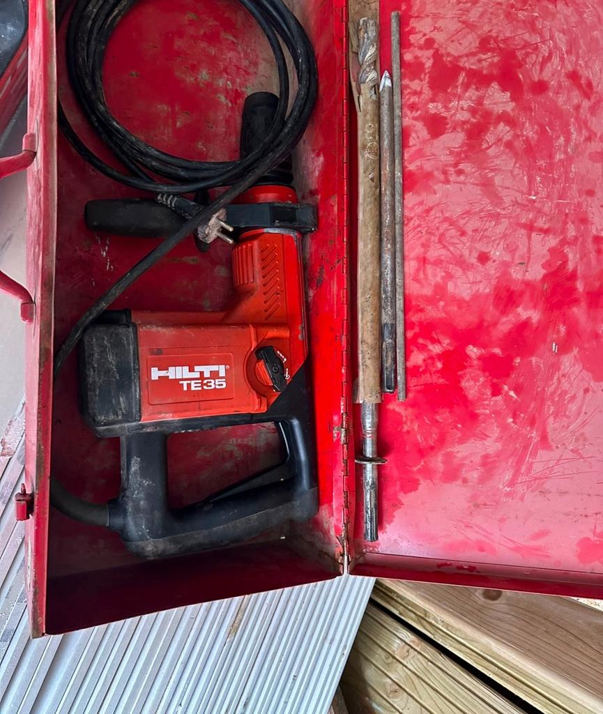 Perforateur hilti te35, Doe-het-zelf en Bouw, Ophalen, Zo goed als nieuw