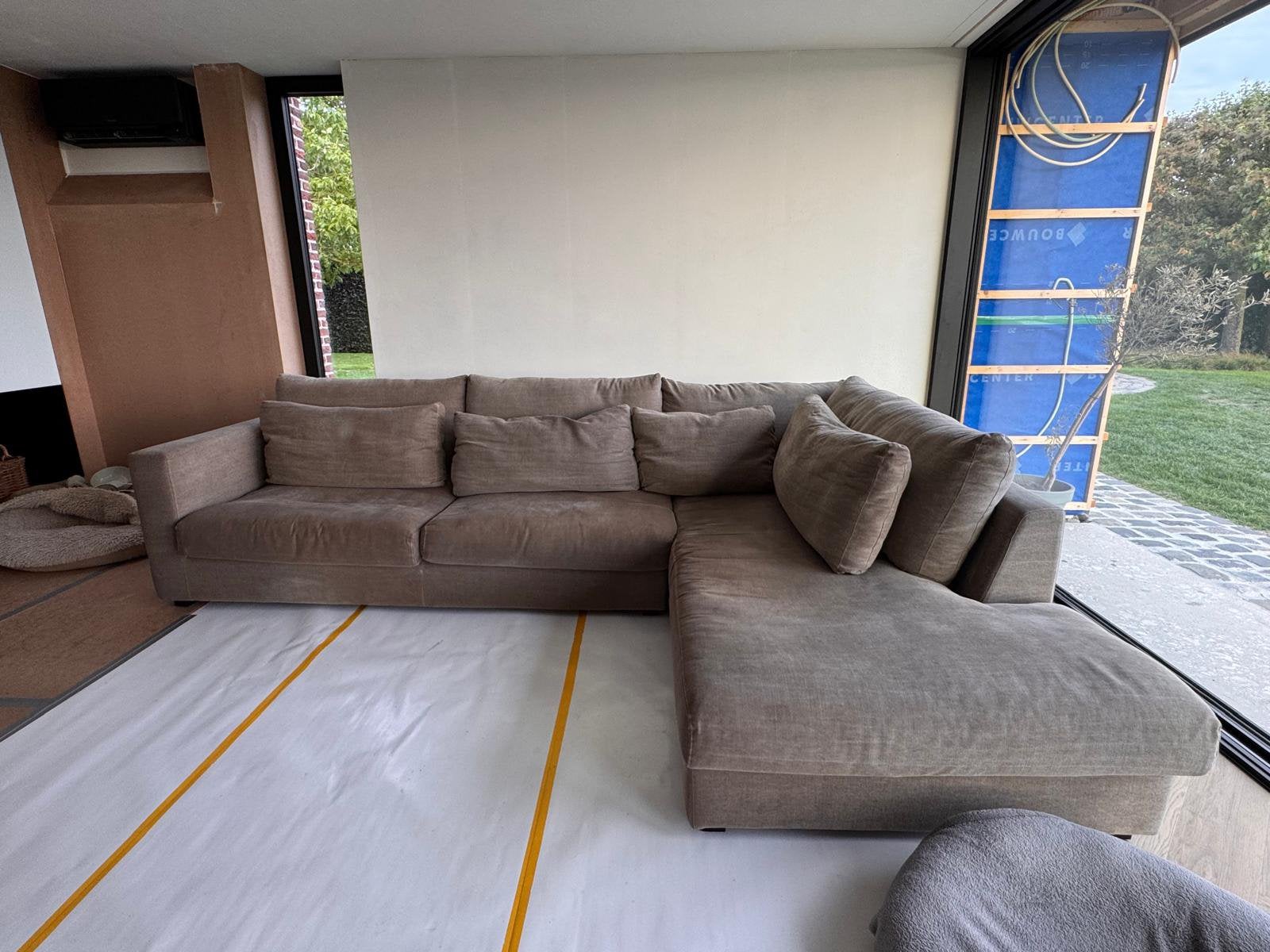 Ruime moderne hoekzetel met chaise longue – bruin/taupe, Enlèvement, Utilisé, Tissus