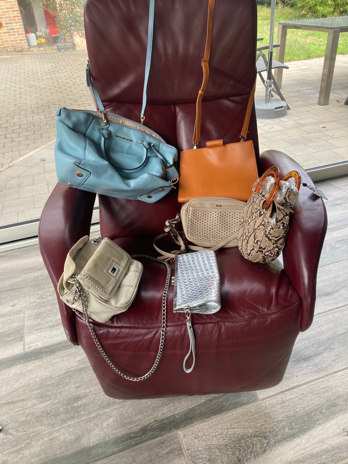 5 handtassen 45€ voir alle 5, Handtassen en Accessoires, Ophalen, Gebruikt