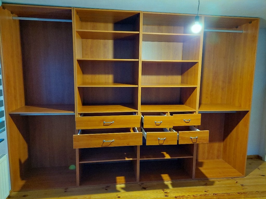 mooie dressing kleerkast, 200 cm ou plus, Comme neuf, 200 cm ou plus, 50 à 75 cm