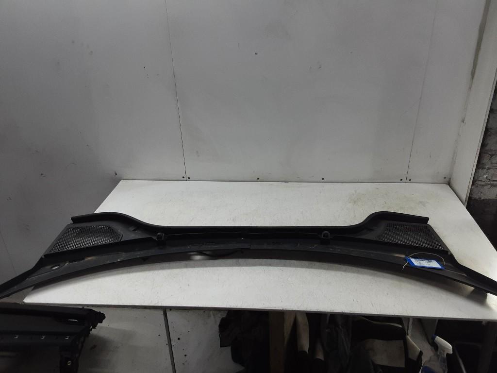 SIERLIJSTEN VOORRUIT Skoda Octavia (NXAA) (01-2020/-), Auto-onderdelen, Gebruikt, Voor, Mevr. I. Hauben, Skoda