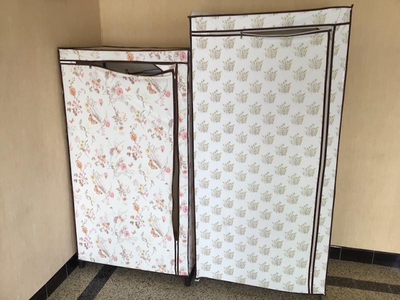 2 gratis garderobe kasten met lichte schade, Ophalen, Kunststof, Gebruikt, 50 tot 100 cm