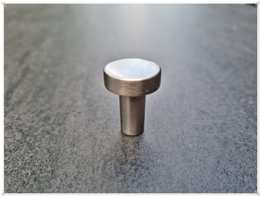 LINEA BERTOMANI – BOUTONS DE PORTES/TIROIRS INOX 25MM (18), Doe-het-zelf en Bouw, IJzerwaren en Bevestigingsmiddelen, Zo goed als nieuw