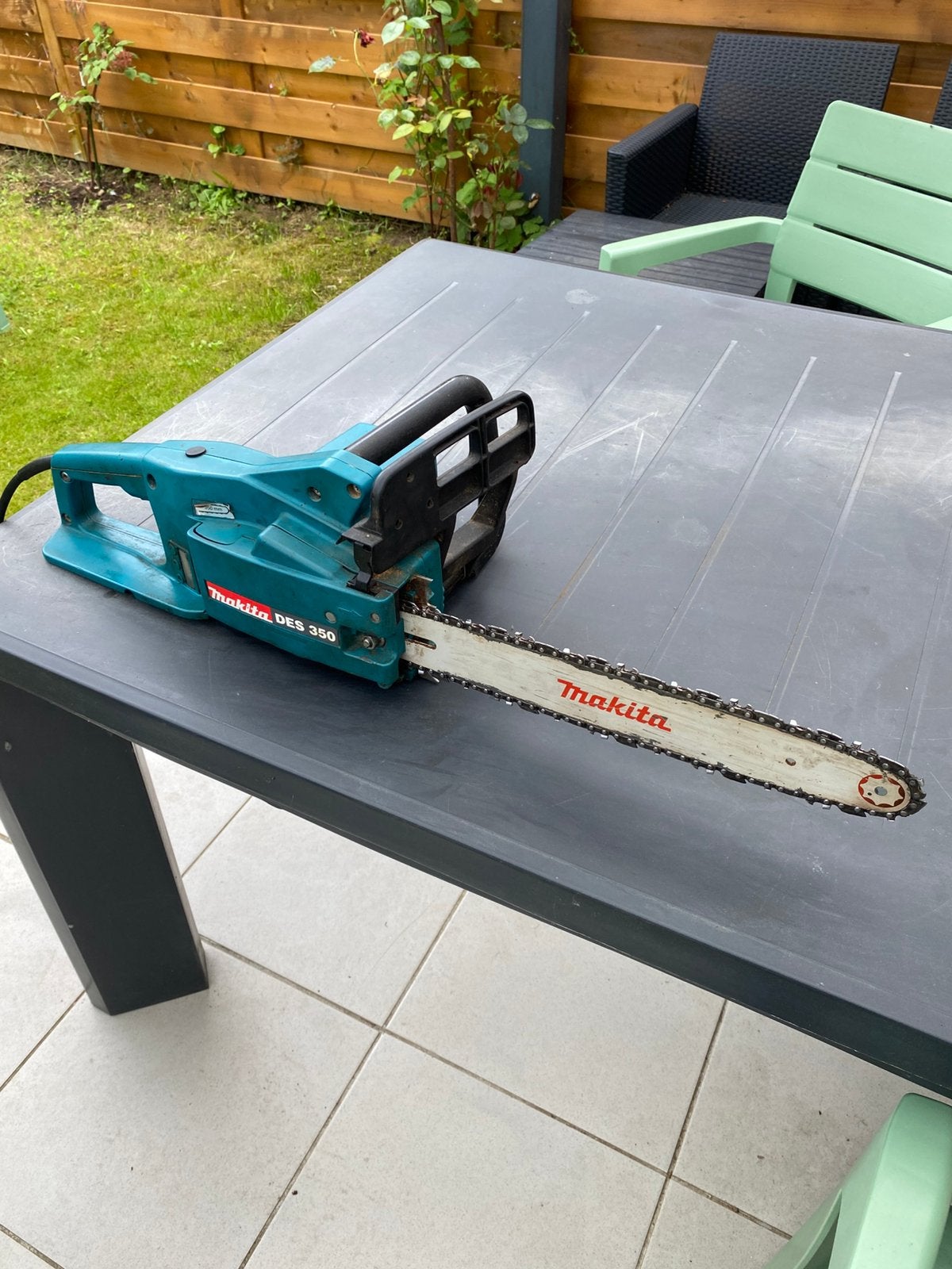 Tronçonnuse makita, Enlèvement, Utilisé, Électrique