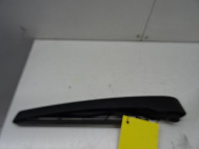 RUITENWISSERARM ACHTER Opel Mokka / Mokka X, Gebruikt, Opel, Opel Automobile GmbH, Kontakt-opel@opel.com