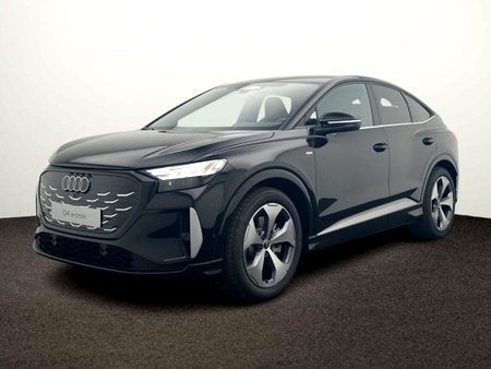 Audi Q4 Sportback e-tron 82 kWh Performance Corporate S, Auto's, Audi, Zwart, Elektrisch, Handgeschakeld, Parkeersensor