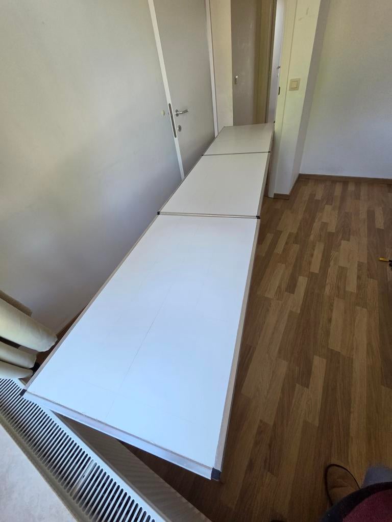 Bekledingstafel, Ophalen