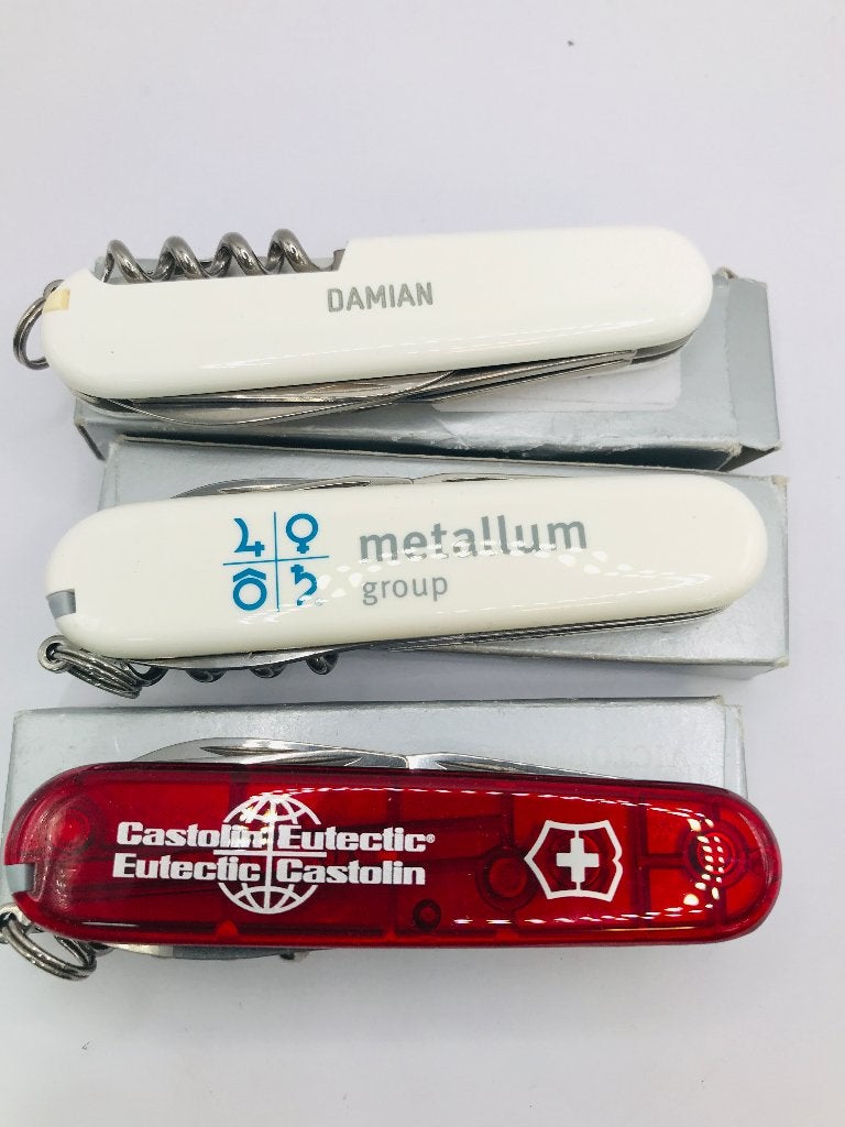 3x Victorinox Spartan With advertisement or name  S4 Swiss, Ophalen of Verzenden, Zo goed als nieuw