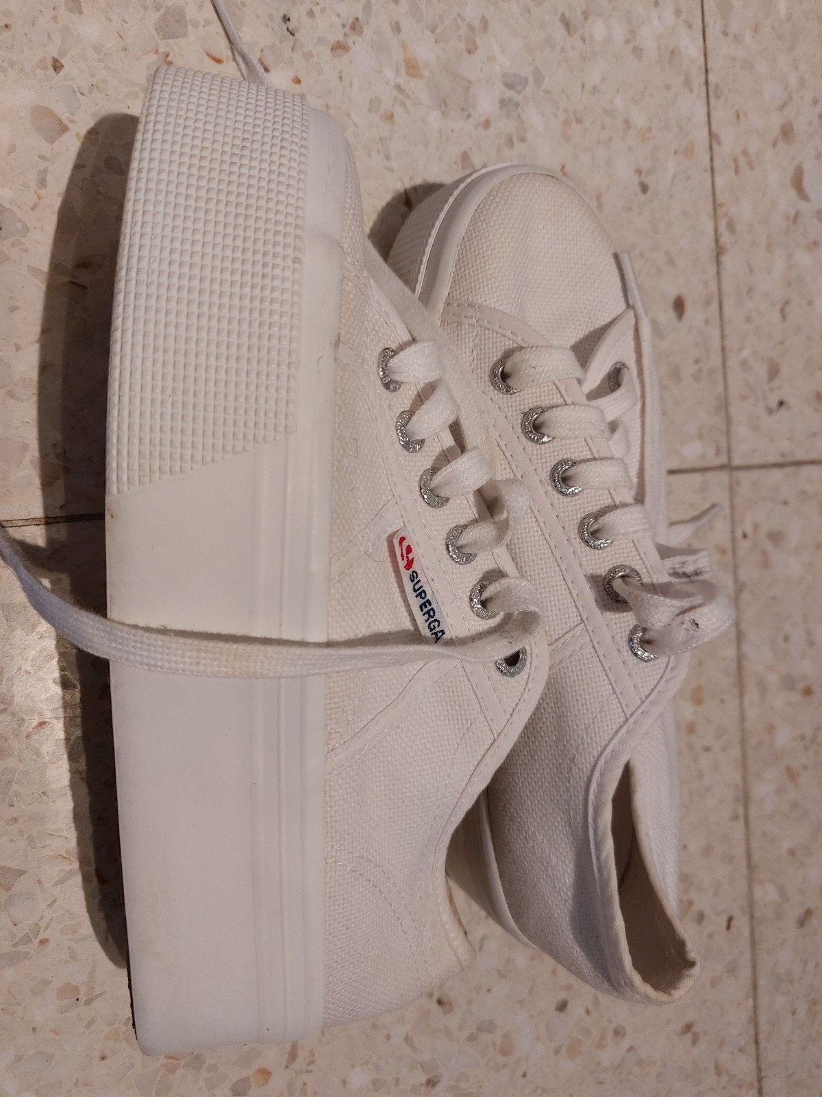 Chaussures femme T36, Enlèvement, Porté, Blanc