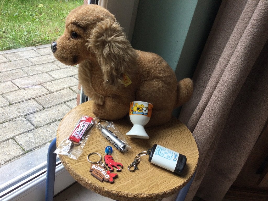 PELUCHE CHIEN "STEIFF"GERMANY/PORTE-CLES-DIVERS, Enlèvement ou Envoi