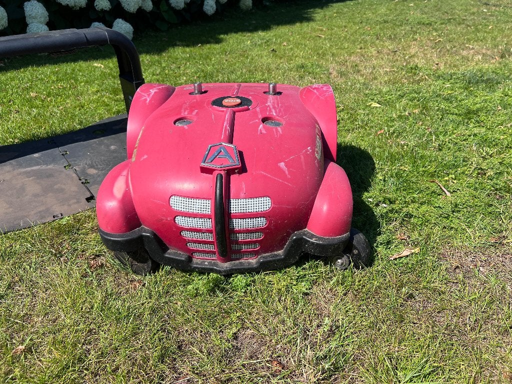 Ambrogio L250i elite robot grasmaaier 3200m2 en laadstation, Tuin en Terras, Ophalen, Gebruikt, Bestuurbaar via app, Ambrogio