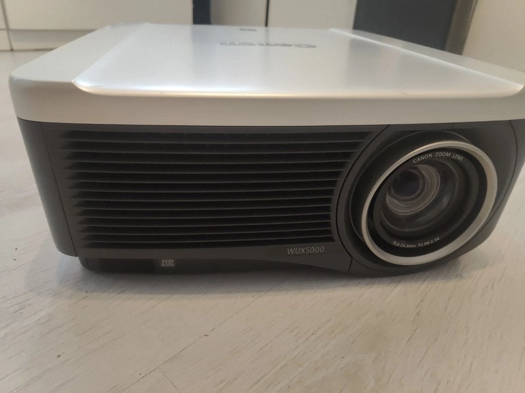 Canon WUX5000, Enlèvement ou Envoi, Canon, Full HD (1080), LCD
